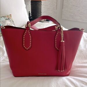 🟣 BOGO! Like New! Michael Kors Large Brooklyn Red Leather Tote with Gold Accents